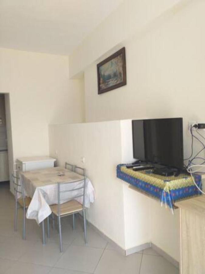 Vasili Sunstay Apartments Saranda Dış mekan fotoğraf