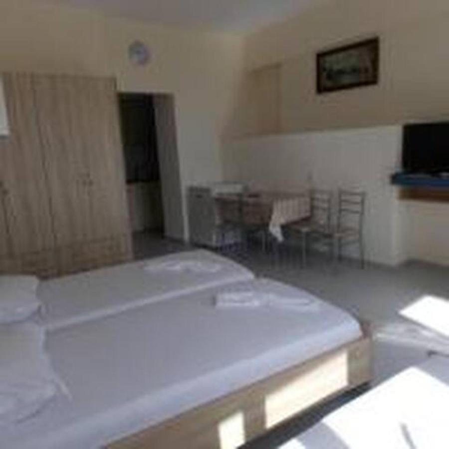 Vasili Sunstay Apartments Saranda Dış mekan fotoğraf